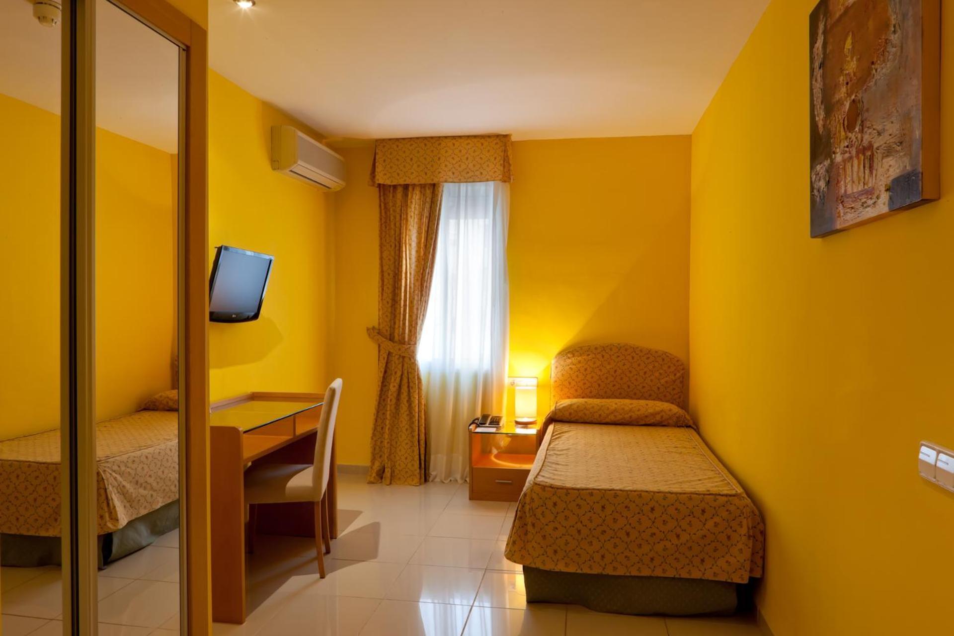 Hotel La Cala Finestrat กาลา เด ฟีเนสตรัต ภายนอก รูปภาพ