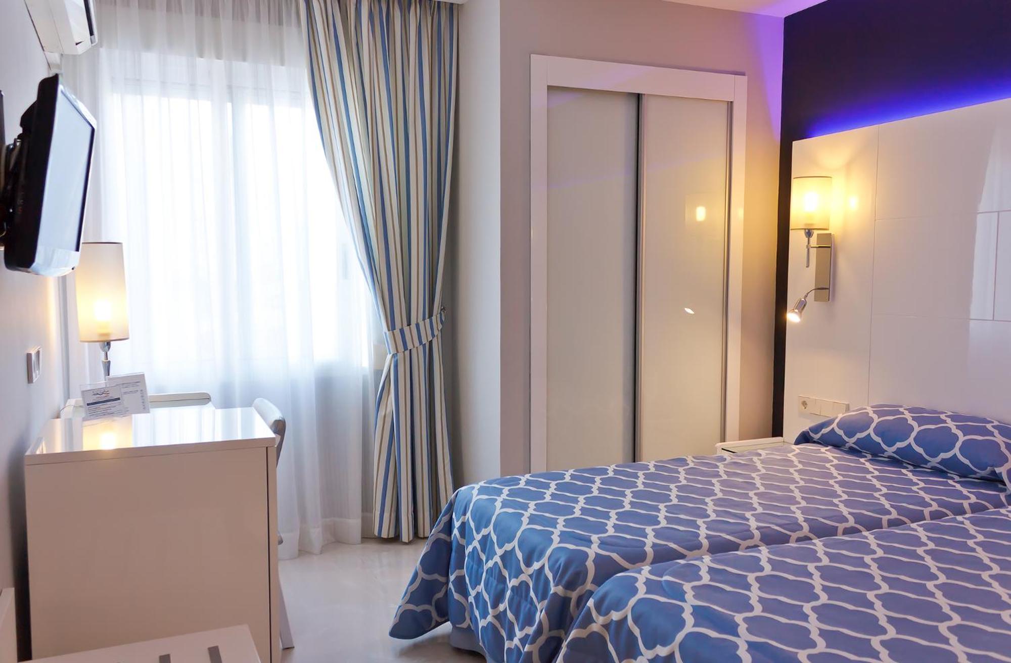 Hotel La Cala Finestrat กาลา เด ฟีเนสตรัต ภายนอก รูปภาพ